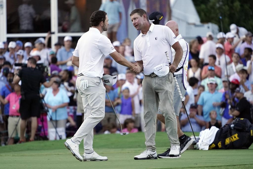 PGA: second straight title for Glover, four Canadians still alive